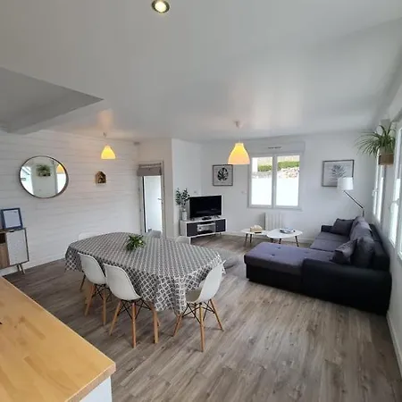 Ker Ethan 4 Centre Apartment *